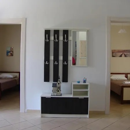 Poly 1 Vakantiehuis *