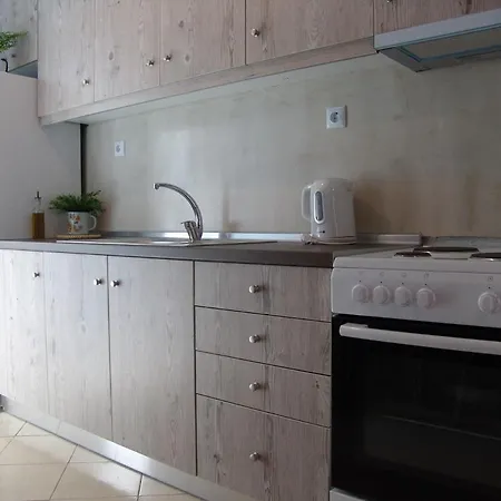 Poly 1 Vakantiehuis Polychrono